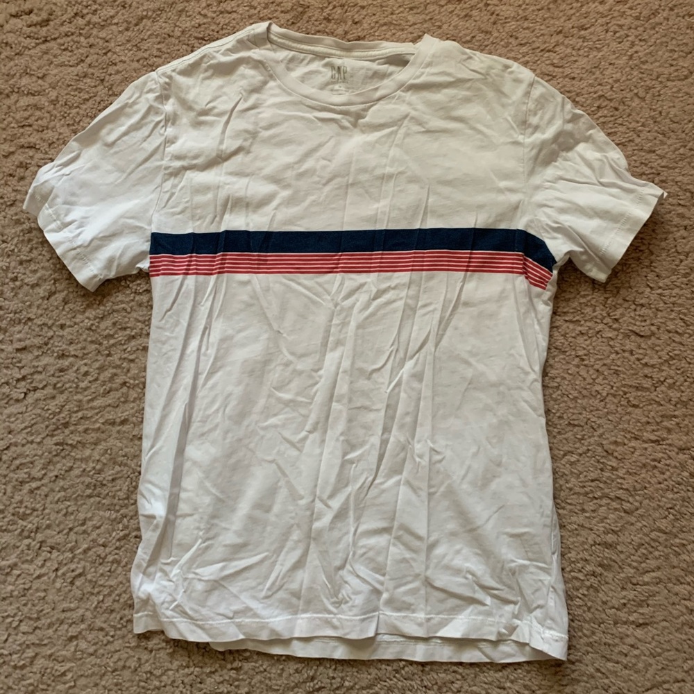 GAP shirt